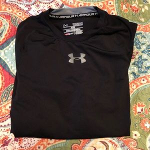 Boys Under Armour fitted long sleeve shirt